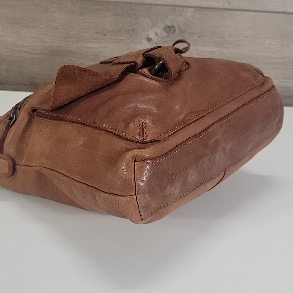 Harbour 2Nd for Anthropologie Leather Crossbody Messenger Bag - Brown - Picture 6 of 14